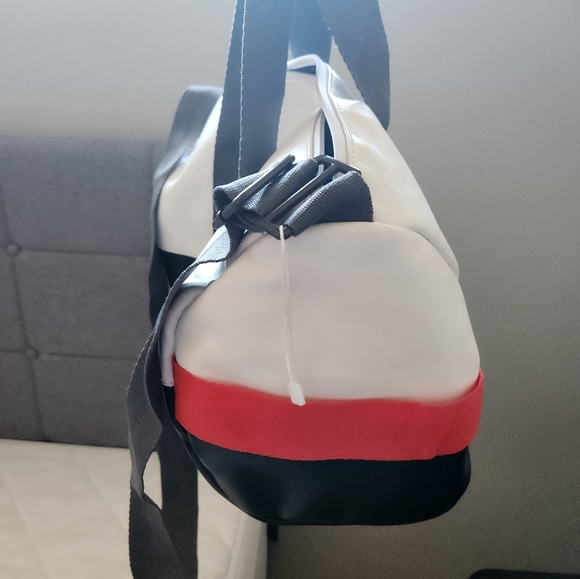 Duffle Bag - Picture 2 of 5